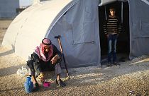 Ελληνίδα βουλευτής ,από το Κομπάνι,μεταδίδει..