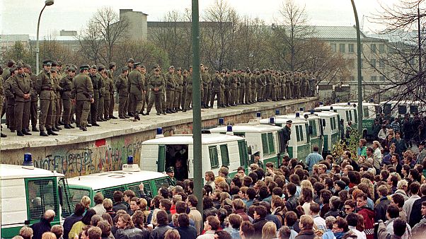 Watch: eight Vine videos to relive the historic fall of the Berlin Wall Watch: eight Vine videos to relive the historic fall of the Berlin Wall