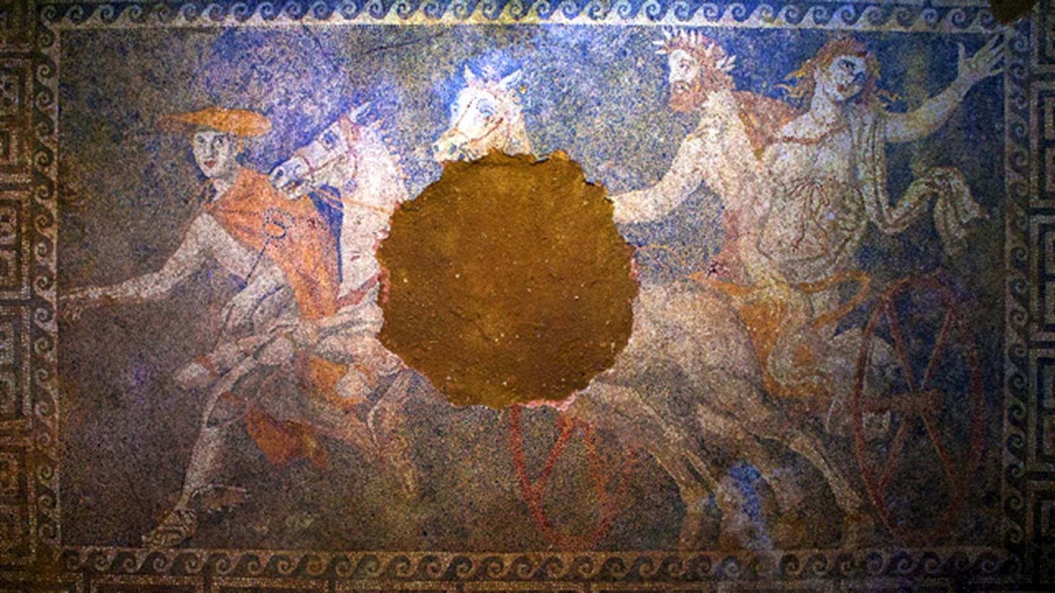 Αμφίπολη: Και στο βάθος... η Ολυμπιάδα;