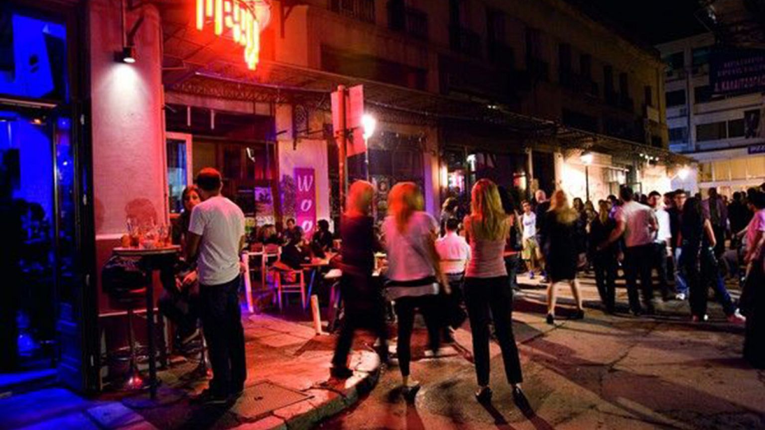 Θεσσαλονίκη: Κατέρρευσε οροφή σε μπαρ - 20 τραυματίες