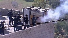 Clashes in Jerusalem following police raids