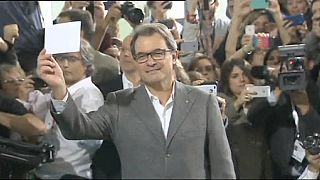 Katalan lider Artur Mas'a referandum davası