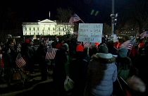Usa: Obama legalizza immigrati, festa supporter in strada