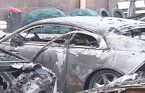 Carros de luxo queimados em Moscovo