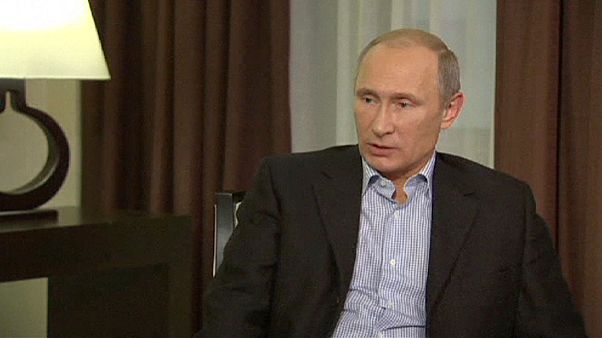 Vladimir Poutine : "nous ne construirons pas un nouveau rideau de fer" Vladimir Poutine : "nous ne construirons pas un nouveau rideau de fer"