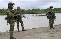 Colombia suspende las operaciones militares en el Este para facilitar la liberación de secuestrados de las FARC