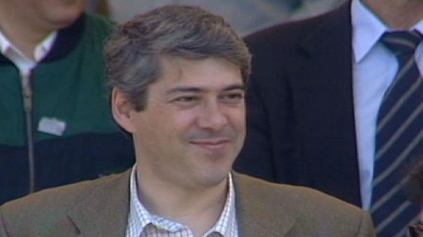 Sócrates primeiro ex-chefe de governo a comparecer perante um juiz Sócrates primeiro ex-chefe de governo a comparecer perante um juiz