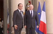 Francia suspende indefinidamente la entrega del primero de los dos buques de guerra a Rusia