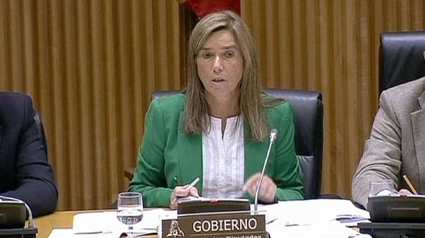 Spain Health Minister Ana Mato quits over 'benefits' from kickback scheme Spain Health Minister Ana Mato quits over 'benefits' from kickback scheme