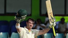 Genç kriket oyuncusu Phil Hughes yaşamını yitirdi
