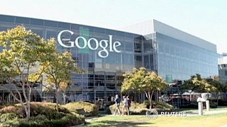 El Parlamento propone separar las actividades de buscadores como Google