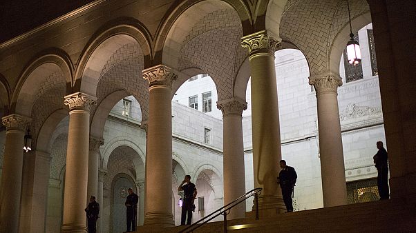 ABD'de Missouri valisi yeni jüri taleplerini geri çevirdi ABD'de Missouri valisi yeni jüri taleplerini geri çevirdi