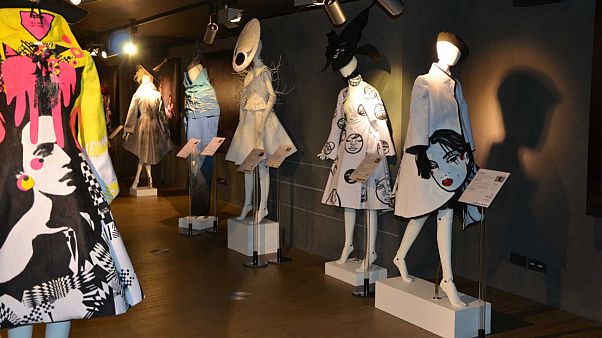 Harmonia europeia através da arte e moda Harmonia europeia através da arte e moda