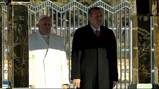 Pope Francis urges religious tolerance to counter extremism on Turkey trip