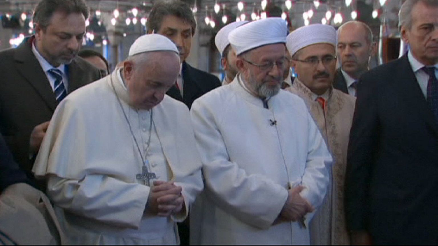 Papa: oggi e domani a Istanbul, in preghiera nella Moschea