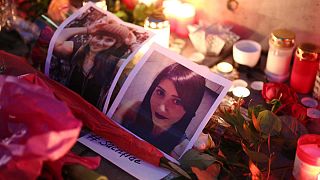 Германия требует наградить девушку, погибшую, защищая подростков от хулиганов