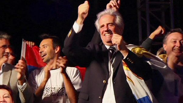 Uruguay, la sinistra conferma la presidenza. Tabarè Vasquez succede a Mujica Uruguay, la sinistra conferma la presidenza. Tabarè Vasquez succede a Mujica