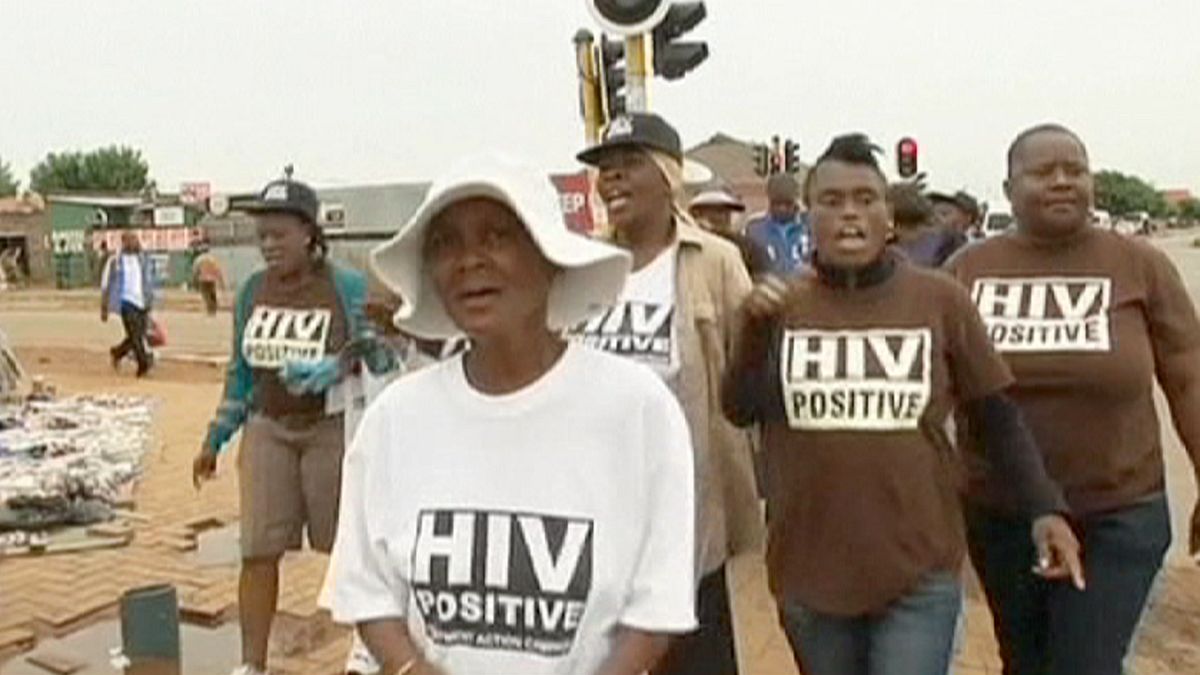 سی و پنج میلیون نفر در جهان همچنان به ایدز مبتلا هستند