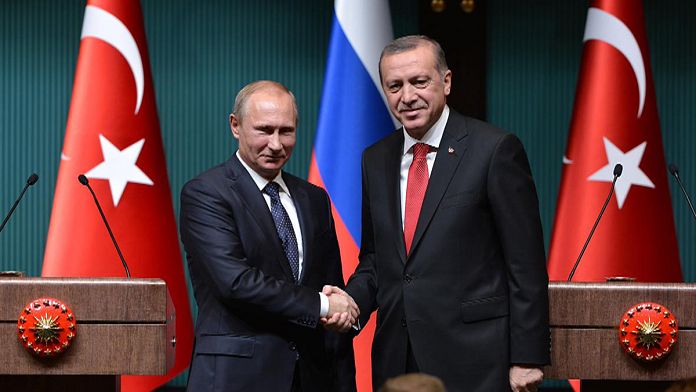 Путин, дай мне паспорт: Наталья Орейро с наколкой Воронежа на спине требует гражданства РФ (ВИДЕО) Путин, дай мне паспорт: Наталья Орейро с наколкой Воронежа на спине требует гражданства РФ (ВИДЕО)