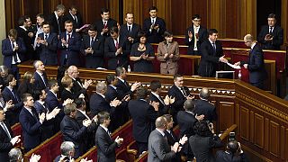 البرلمان الأوكراني يوافق على الحكومة الجديدة، وتعيين وزراء أجانب في المالية والاقتصاد والصحة