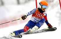 استئناف فانيسا ماي في عقوبة إبعادها من منافسات التزلج