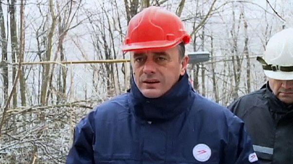 El ministro serbio de Energía, golpeado en la cabeza por un témpano de hielo El ministro serbio de Energía, golpeado en la cabeza por un témpano de hielo