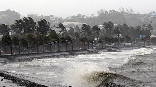 Taifun Hagupit peitscht über Philippinen