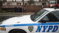 Video: Knife-wielding attacker shot dead at synagogue