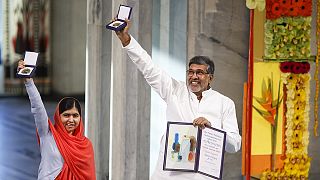 ملالا يوسف زاي وكايلاش ساتيارثي يتسلمان جائزة نوبل للسلام 2014