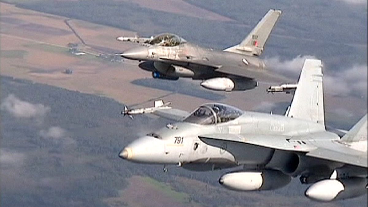 Rus uçaklarına NATO müdahalesi