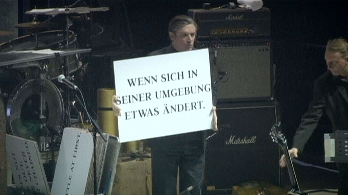 German cult band Einstürzende Neubauten commemorate WWI