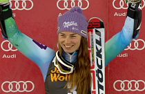 التزلج الألبي: تينا مازي تواصل التألق في فئة السيدات