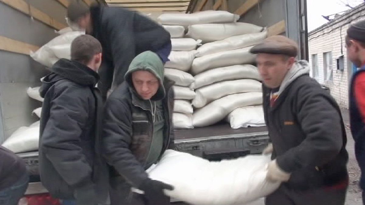 قافلة مساعدات إنسانية تاسعة روسية لشرق اوكرانيا