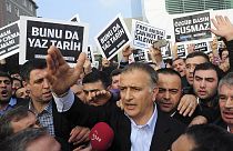 L'UE condamne les arrestations de journalistes en Turquie