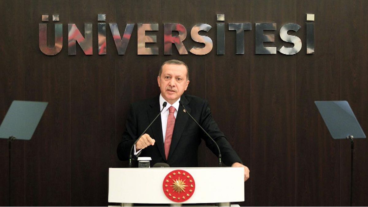 Turquia: Ofensiva de Erdoğan contra média da oposição