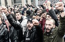 محاكمة عشرات مشجعي ناد لكرة القدم في اسطنبول بتهمة محاولة الانقلاب