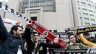 Istanbul: Prozess gegen regierungskritische Besiktas-Fans vertagt