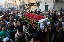 خاکسپاری قربانیان حمله تروریستی طالبان در پاکستان