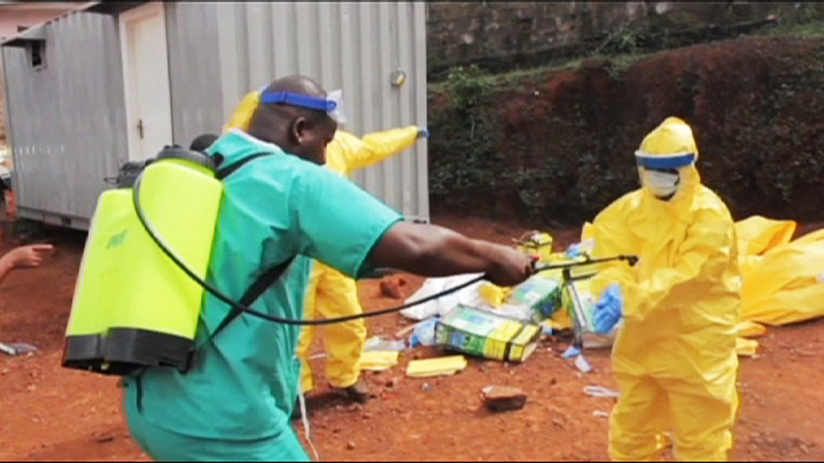 Ebola: Hausdurchsuchungen in Sierra Leone