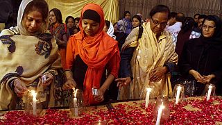 Πακιστάν: Οι πρώτες κηδείες των θυμάτων