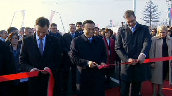 В Белграде открыли новый "китайский" мост В Белграде открыли новый "китайский" мост