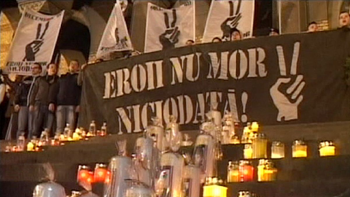 Roménia lembra vítimas e celebra revolução de há 25 anos