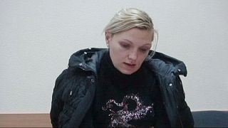 أوكرانيا: توقيف سيدة تحمل متفجرات داخل حقيبة