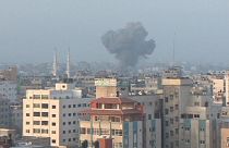 Nach Raketenbeschuss: Israel bombardiert Gazastreifen