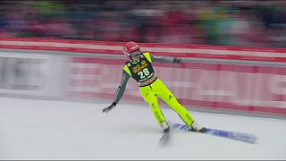 Saut à skis : Freitag devant Koudelka à Engelberg