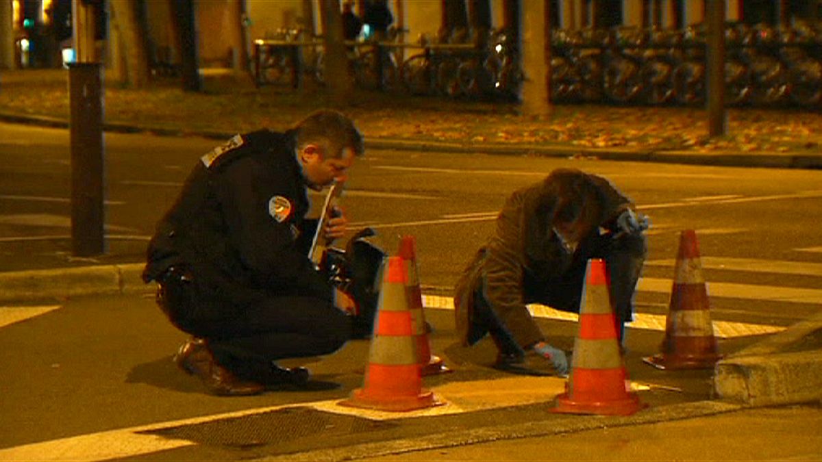 Frankreich: 13 Verletzte nach Auto-Attacke auf Fußgänger