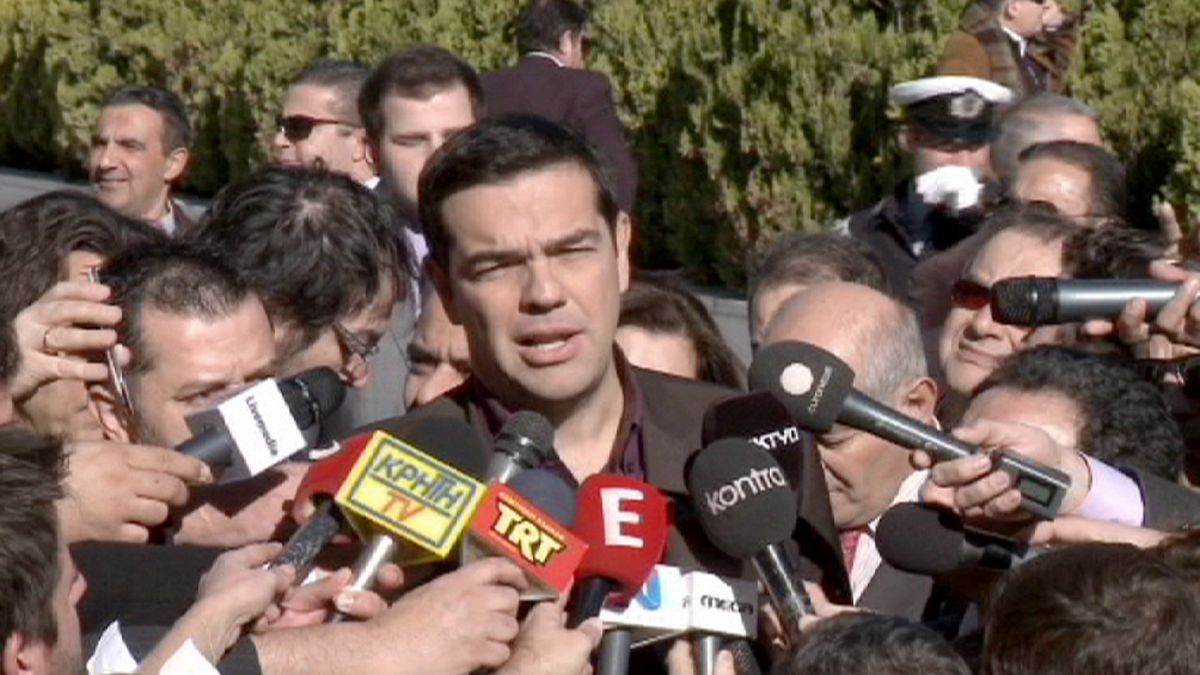 El Parlamento griego sigue sin respaldar al único candidato presidencial, Stavros Dimas