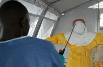 بسبب إيبولا سيراليون تعلن المنطقة الشمالية للبلاد منطقةً معزولة لمدة خمسة أيام