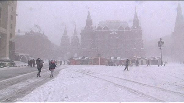 Snow in Moscow: Winter wonderland or traffic hell Snow in Moscow: Winter wonderland or traffic hell