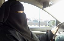 Komoly büntetést kockáztat két vakmerő nő Szaúd-Arábiában